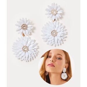 ️💮 LILLY PULITZER Floral White Sunshine Statement Earrings NEW WITH TAGS